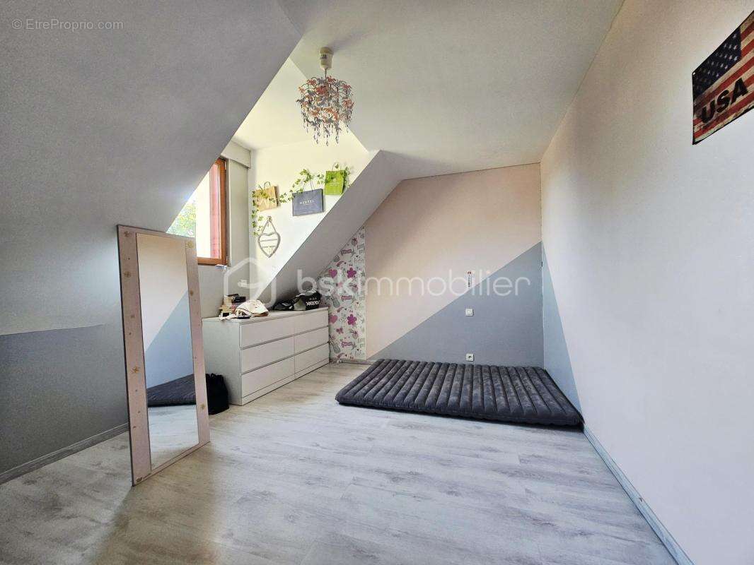 Maison contemporaine 150 m² – 4 chambres, suite parentale, double garage et grand terrain aux portes de Redon - photo 11