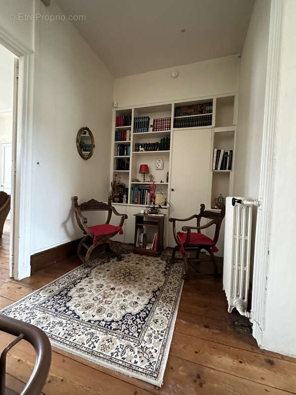 Maison de caractère en centre ville de Rochefort - photo 5