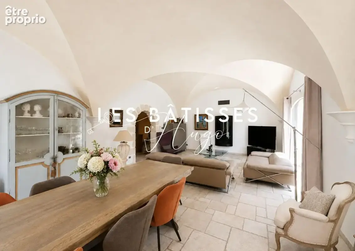 Maison 5 pièces 154 m² à vendre à Fontvieille (13990) - photo 4