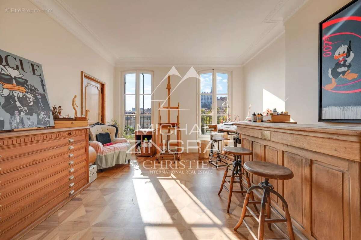 Appartement à MARSEILLE-6E