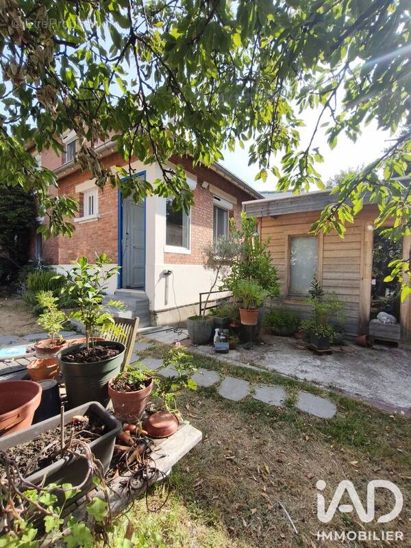 Photo 1 - Maison à VILLEJUIF