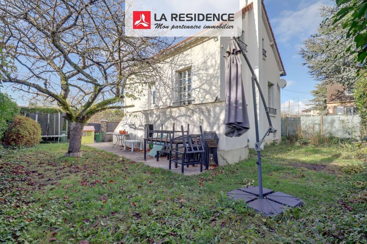 Maison à VILLIERS-SAINT-FREDERIC