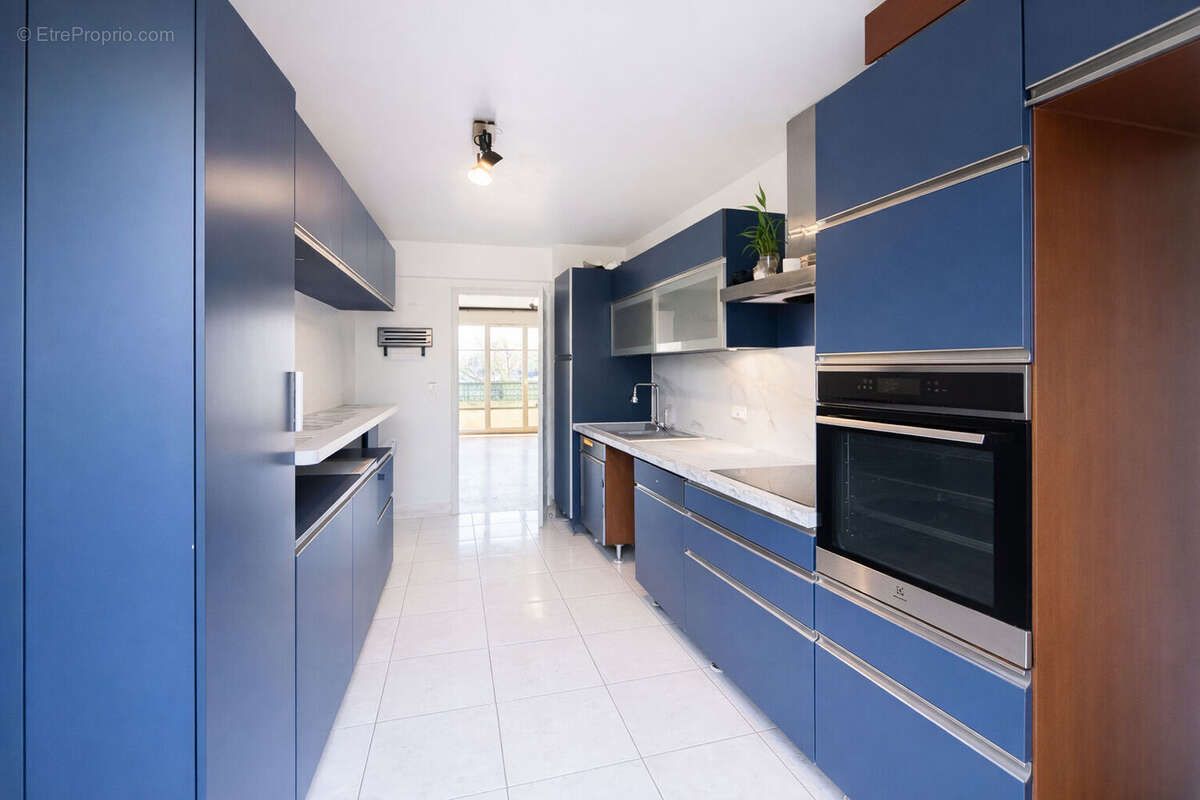 Appartement à EMERAINVILLE
