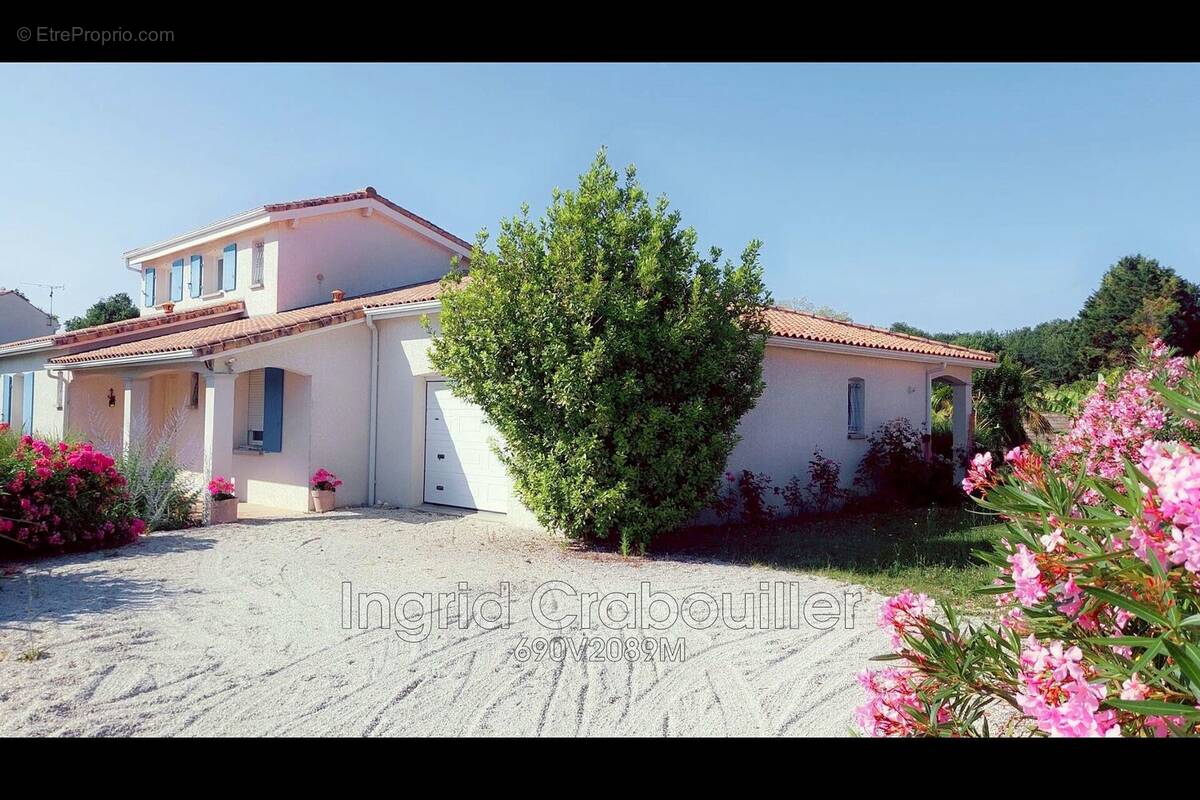 Maison à SAINT-SULPICE-DE-ROYAN