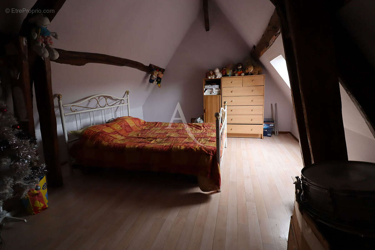 Maison à HONDOUVILLE