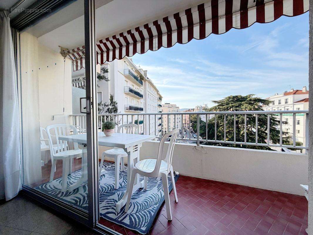 Appartement à CANNES