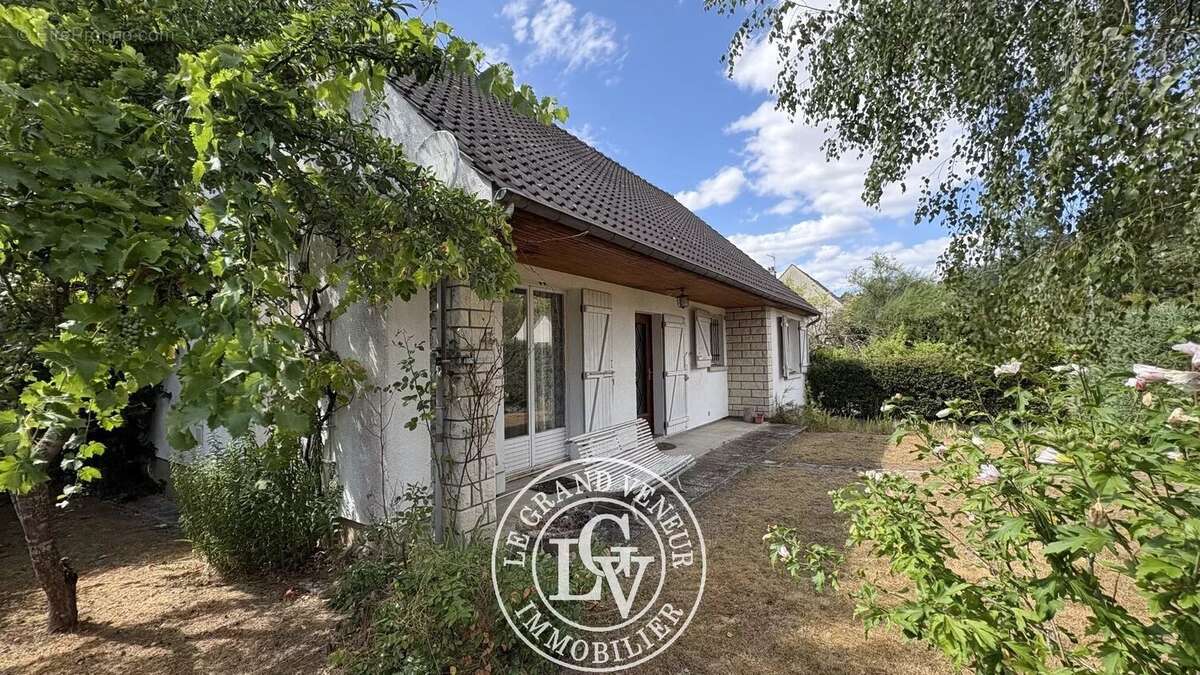 Bourron marlotte - maison 4 chambres- sous sol - jardin de 972m² - - photo 3