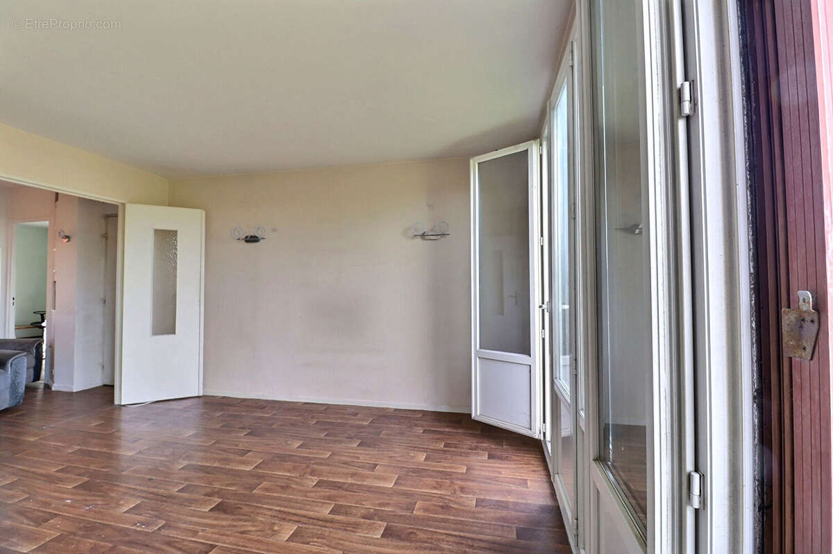 Appartement à VITRY-SUR-SEINE