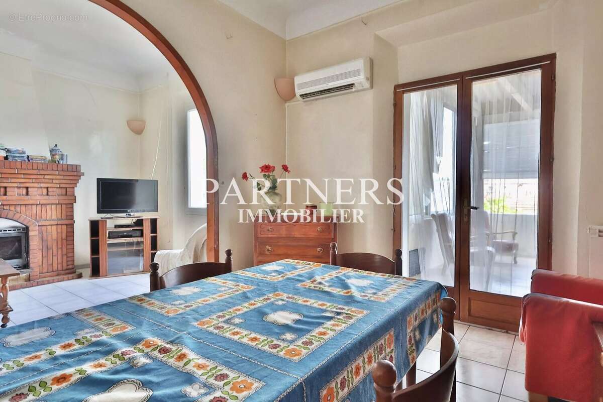 Maison à Hyeres  - photo 3