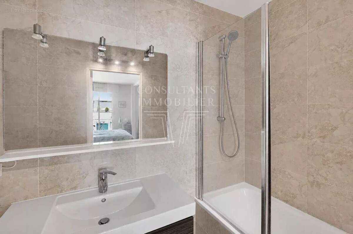 Appartement lumineux en  étage eleve - photo 9