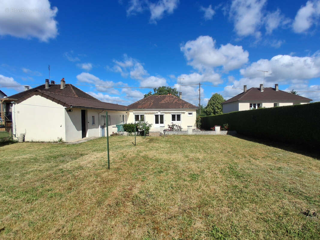 Maison de plain-pied avec jardin - Studio d'appoint - photo 2