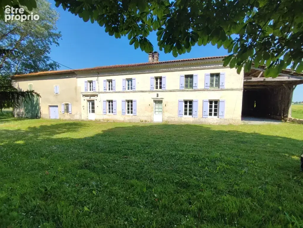 Maison à BERNEUIL