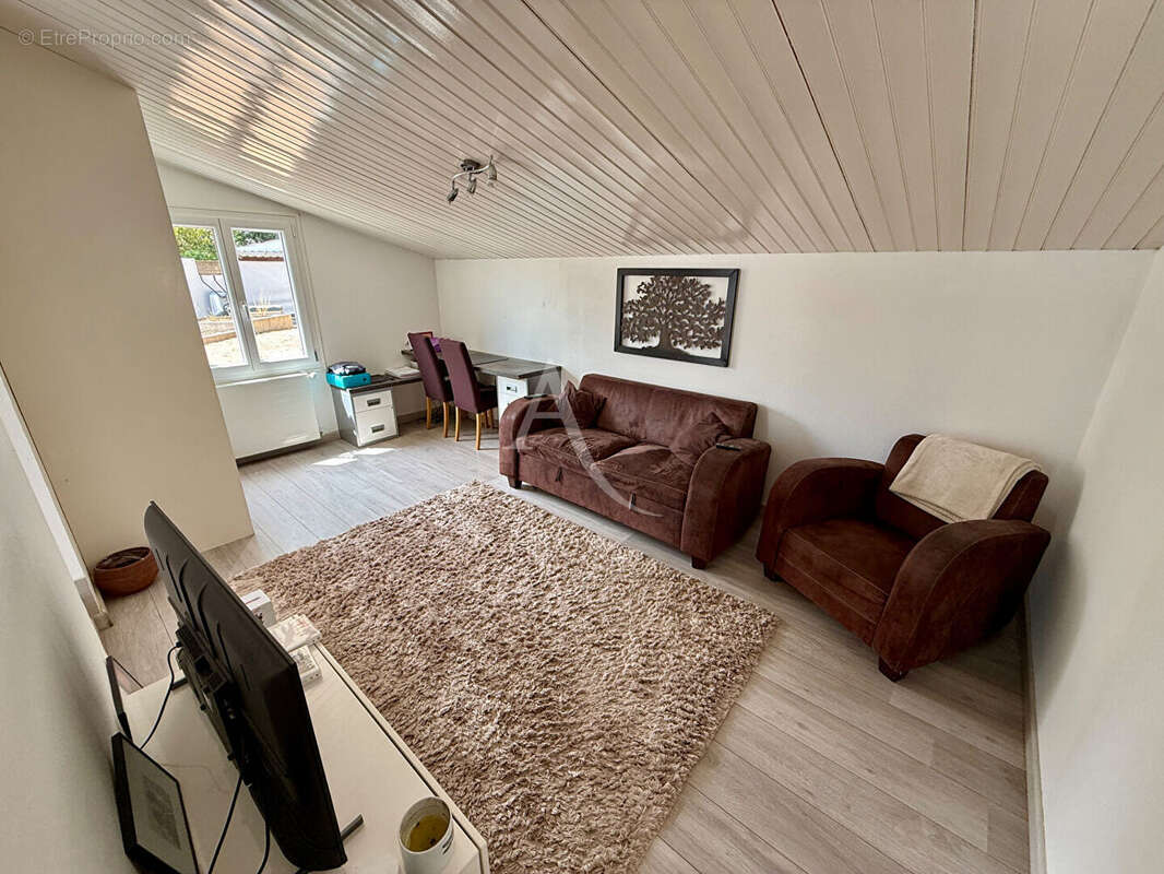 La roche sur yon maison a vendre 145 m² - photo 8