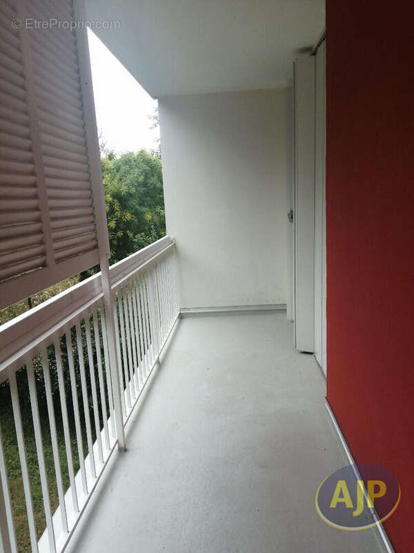 Appartement à SAINTES