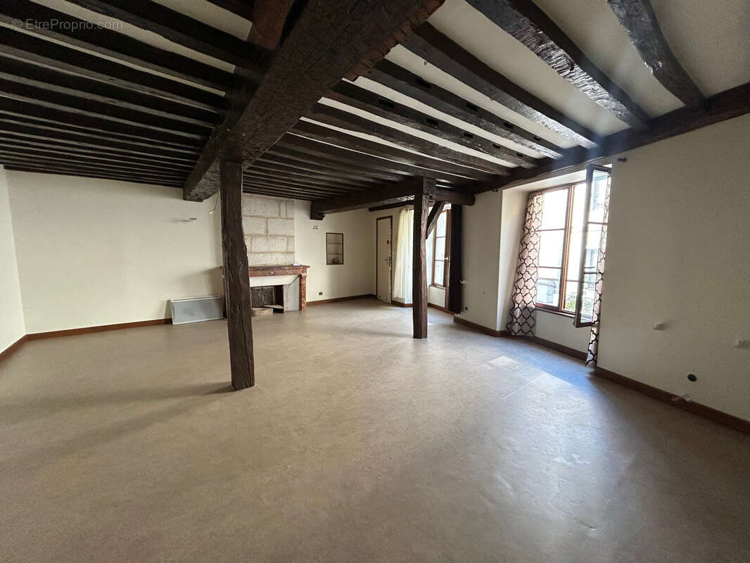 Appartement à CHAUMONT