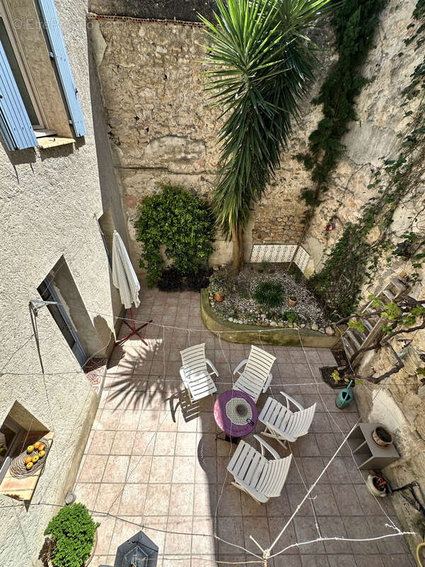 Maison à FABREZAN