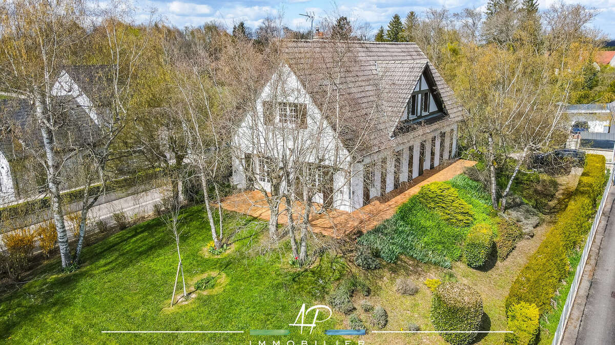Maison traditionnelle 5 chambres - 21490 BRETIGNY - photo 6