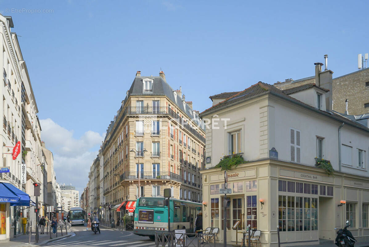 Commerce à PARIS-15E