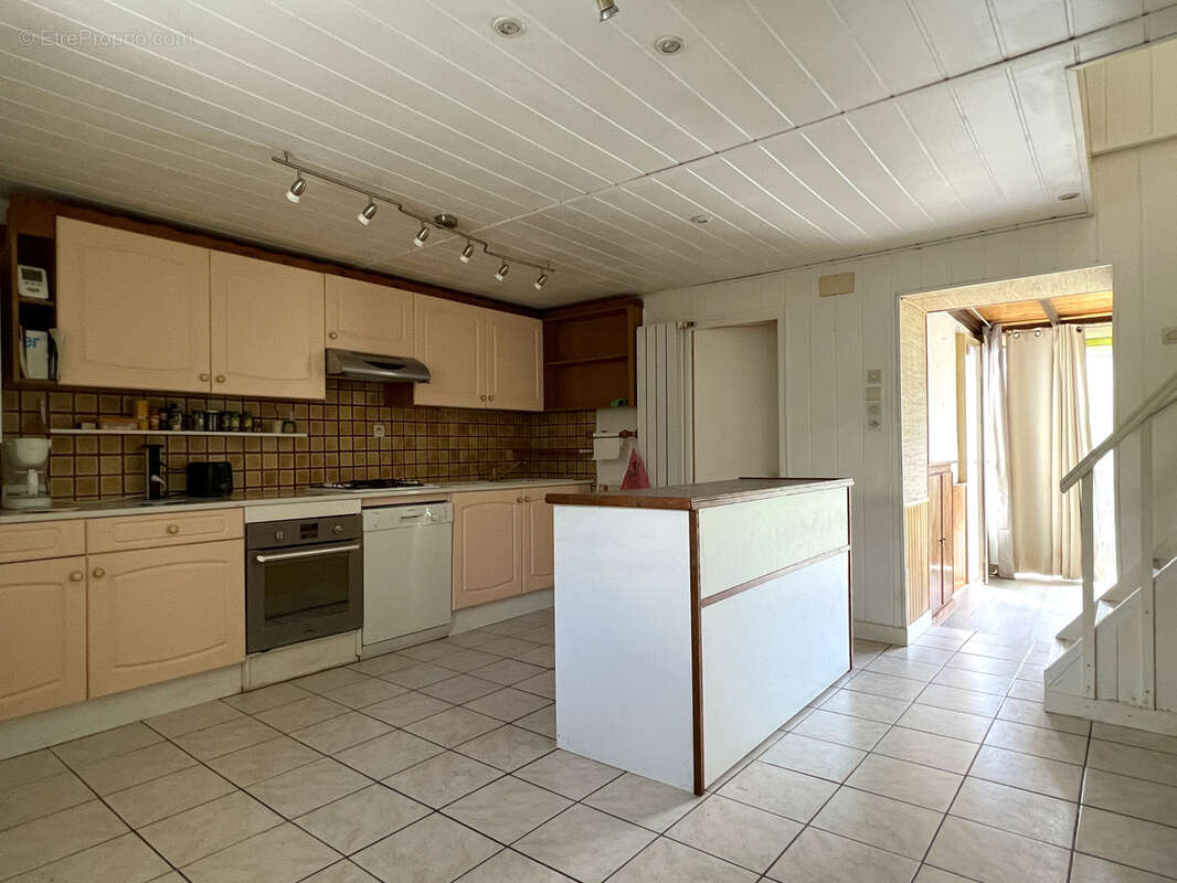 Maison à CHATELLERAULT