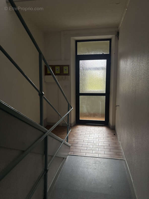 Appartement à DAMPIERRE-LES-BOIS