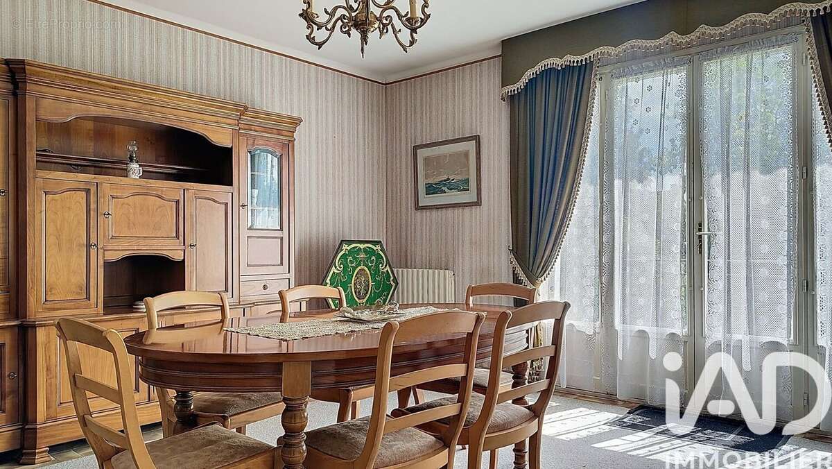 Photo 4 - Maison à PLEINE-FOUGERES