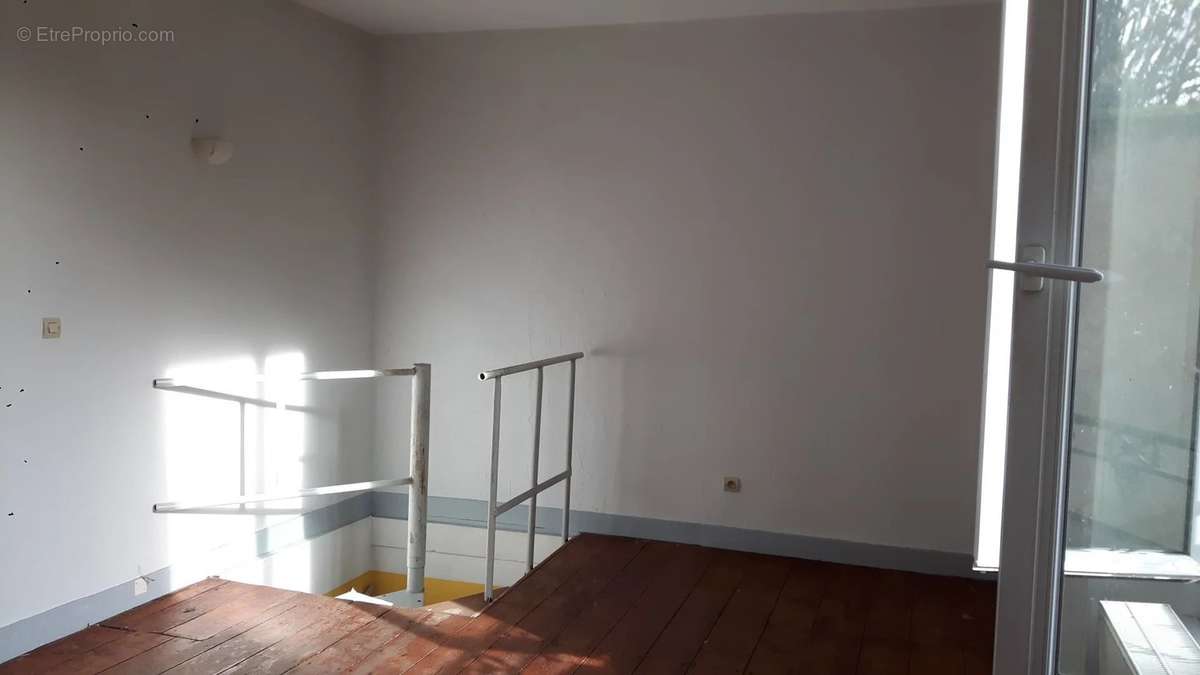 Maison à MONTMORILLON