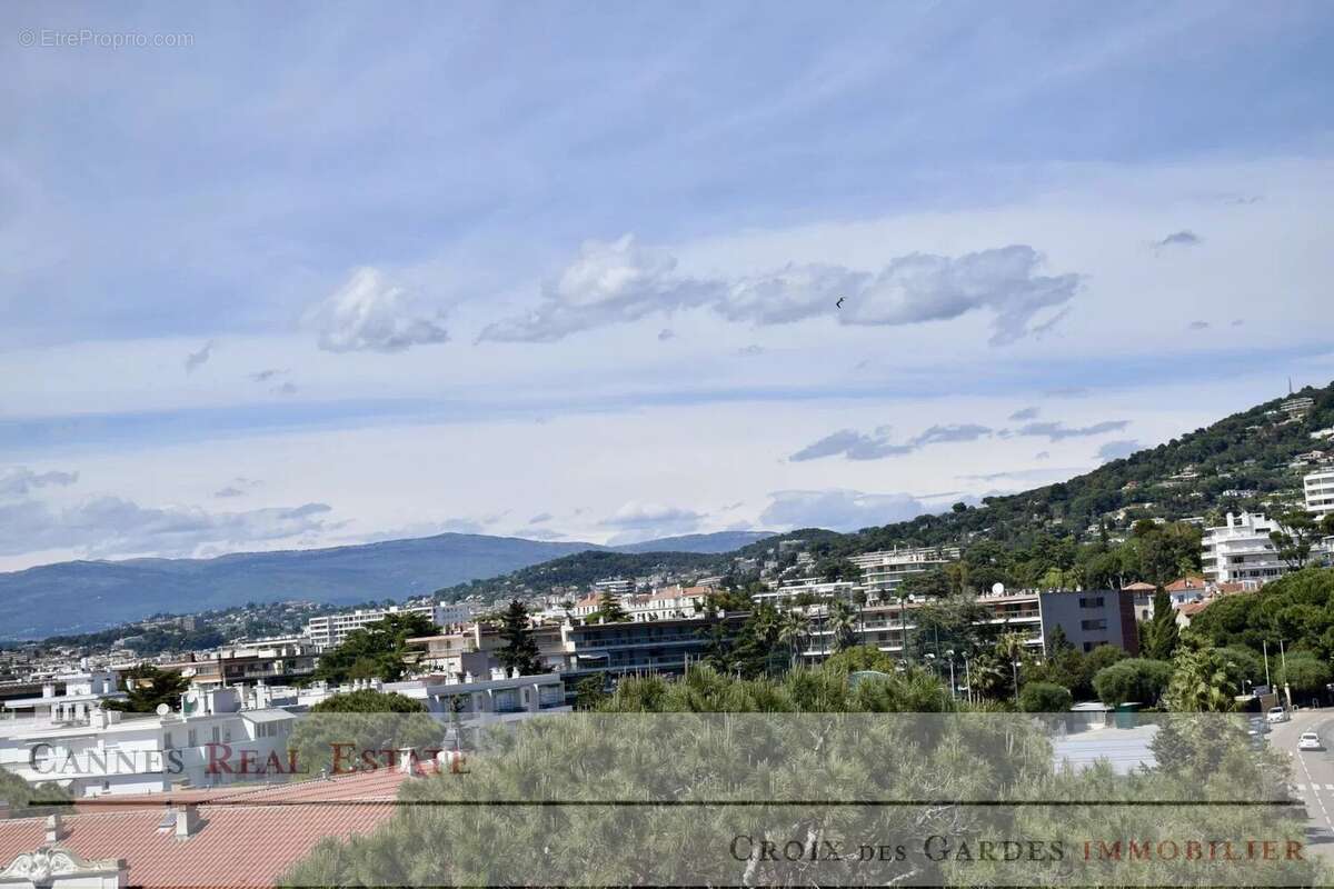 Appartement à CANNES