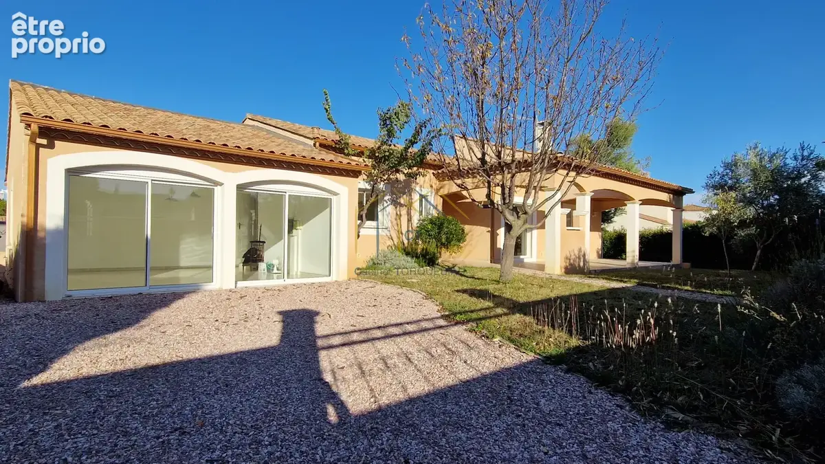 Villa plain-pied 6 pièces de 177m2 sur 700m2 de terrain - photo 4