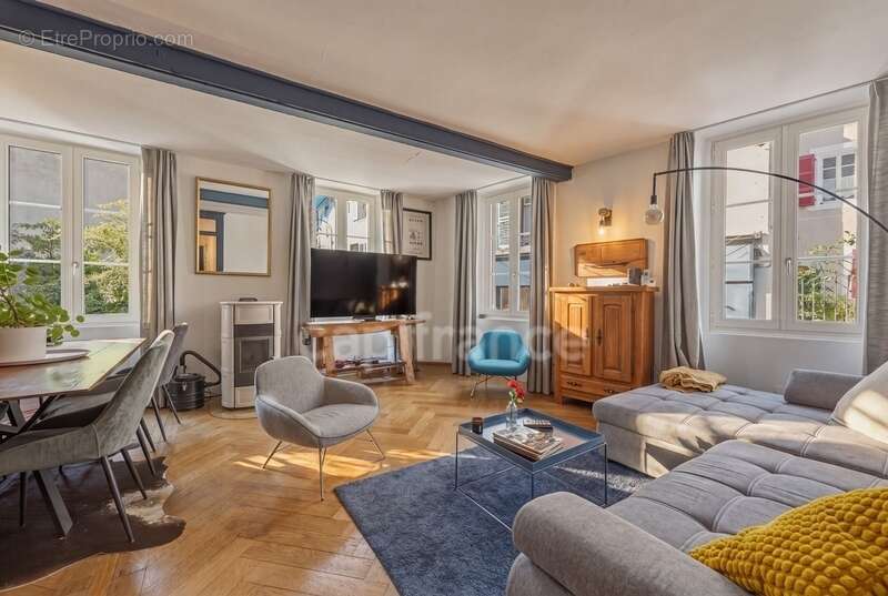 Appartement à vendre 4 pièces GEX (01) - photo 11