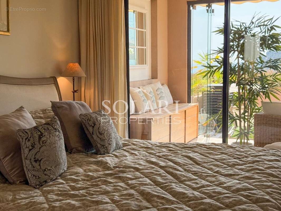 Appartement à THEOULE-SUR-MER