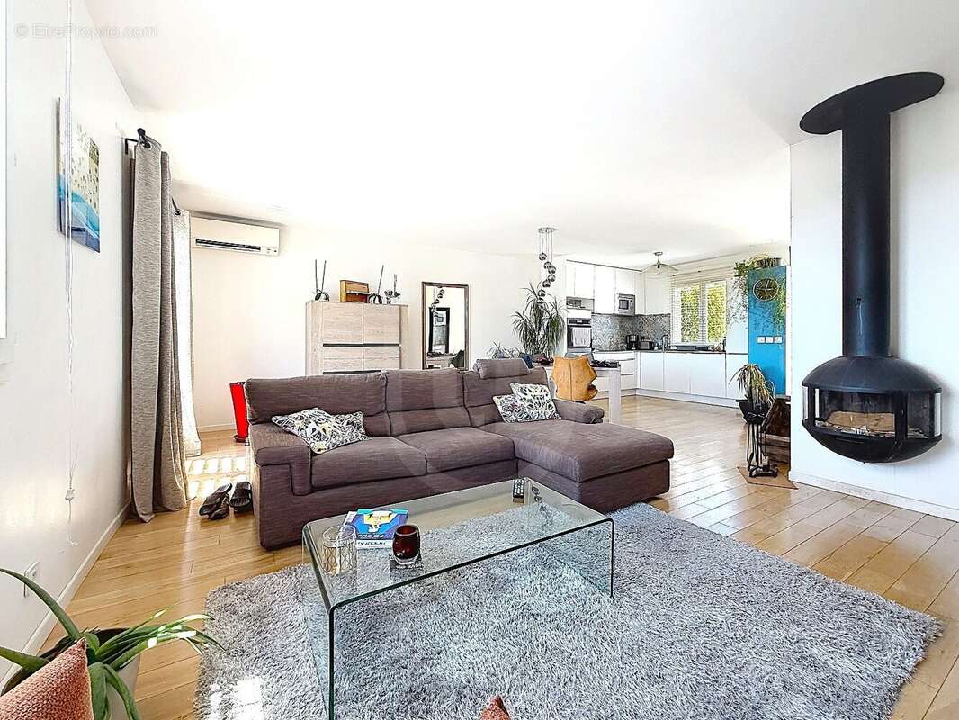 Appartement à CASTELNAU-LE-LEZ