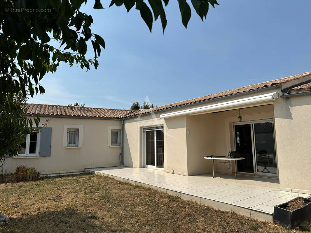 Maison à ROCHEFORT