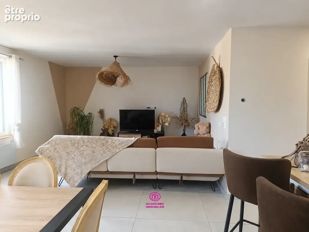 SAINT MAURICE L EXIL maison 135m2 sur deux niveaux, 200m2 terrain - photo 5