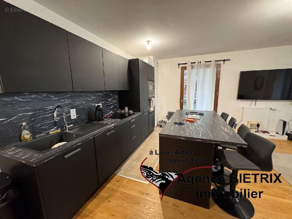 Appartement à L'ISLE-ADAM