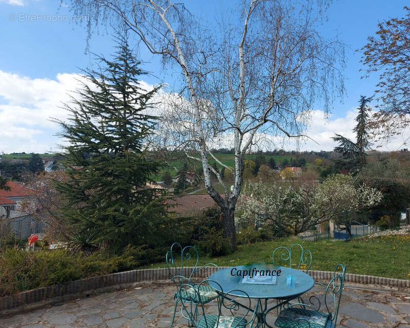 Maison à SAINT-MARTIN-LA-PLAINE