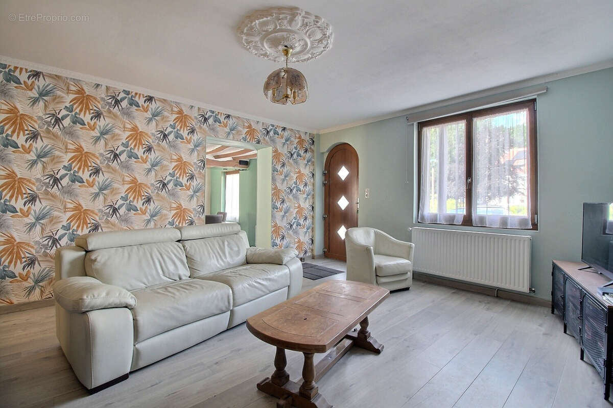Maison à ESCAUTPONT