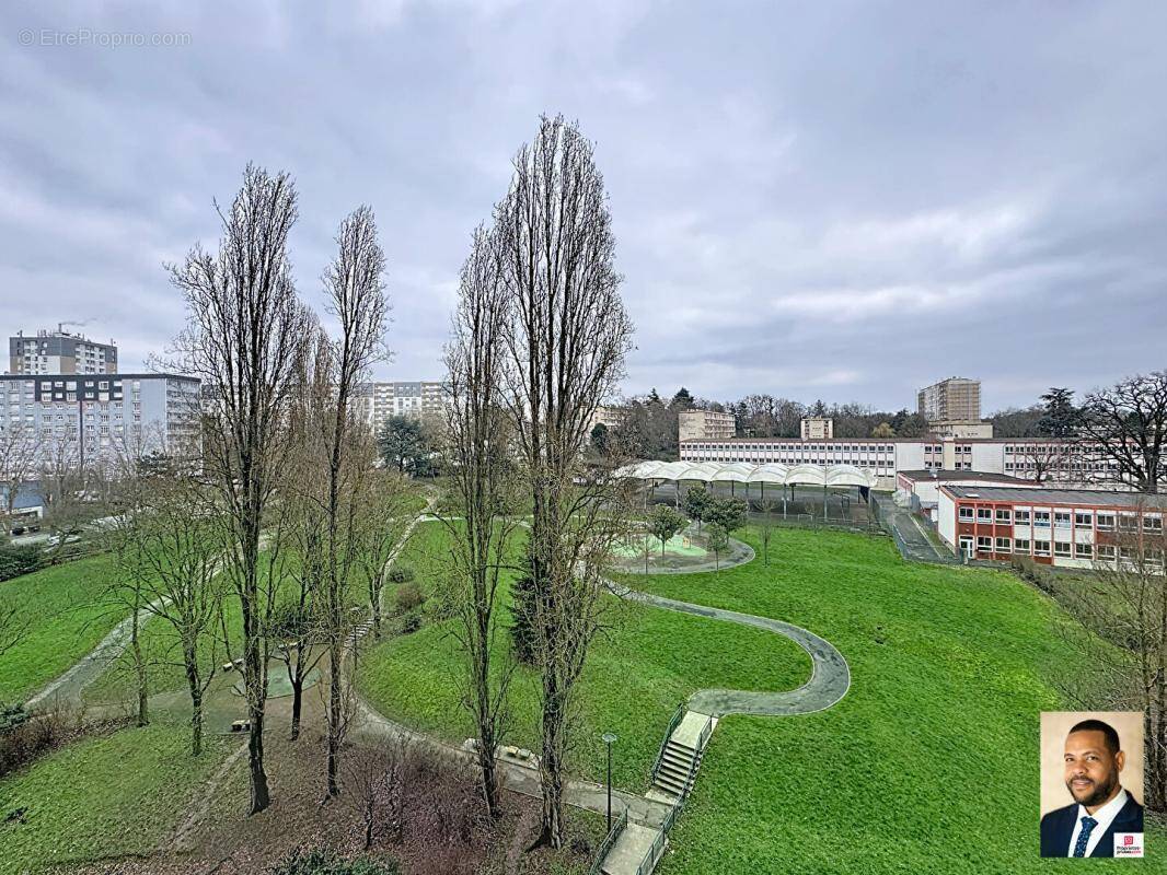 Appartement à SAVIGNY-SUR-ORGE