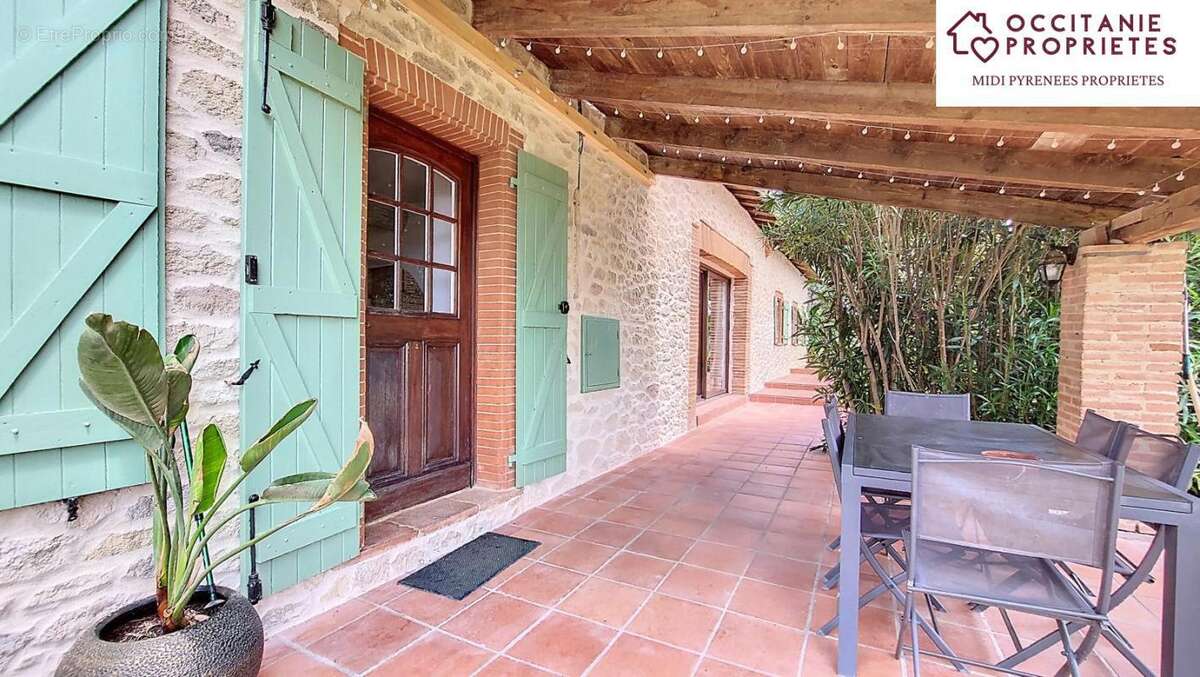 Maison à LEZAT-SUR-LEZE