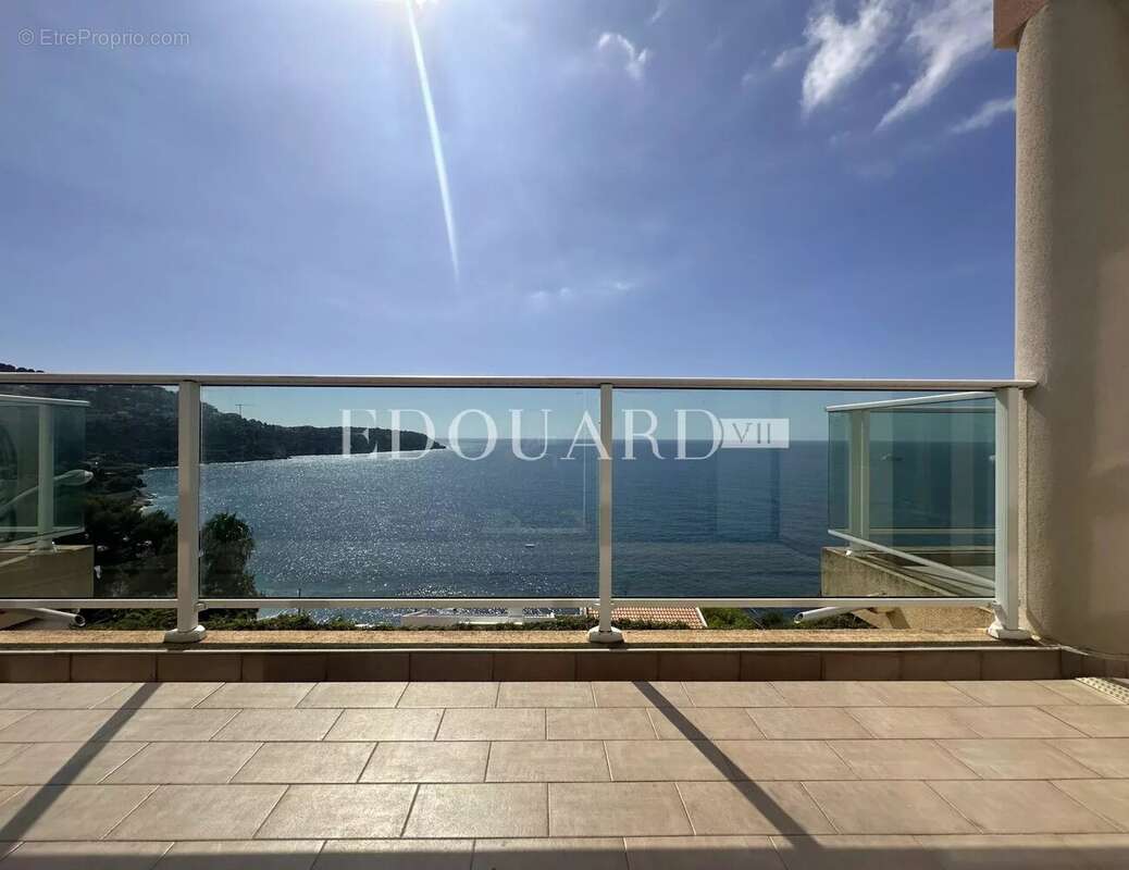 Appartement à ROQUEBRUNE-CAP-MARTIN