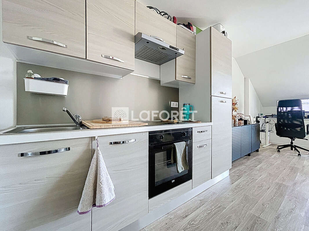 Appartement à CHILLY-MAZARIN