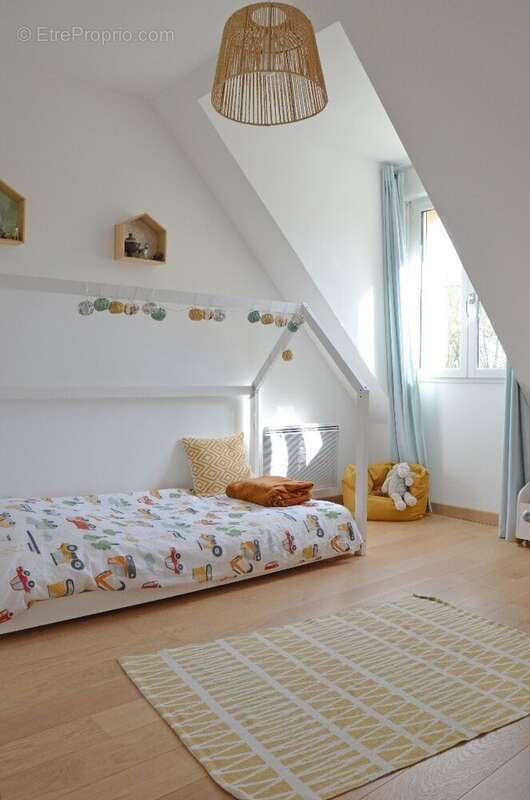 Maison à CHATEAUFORT