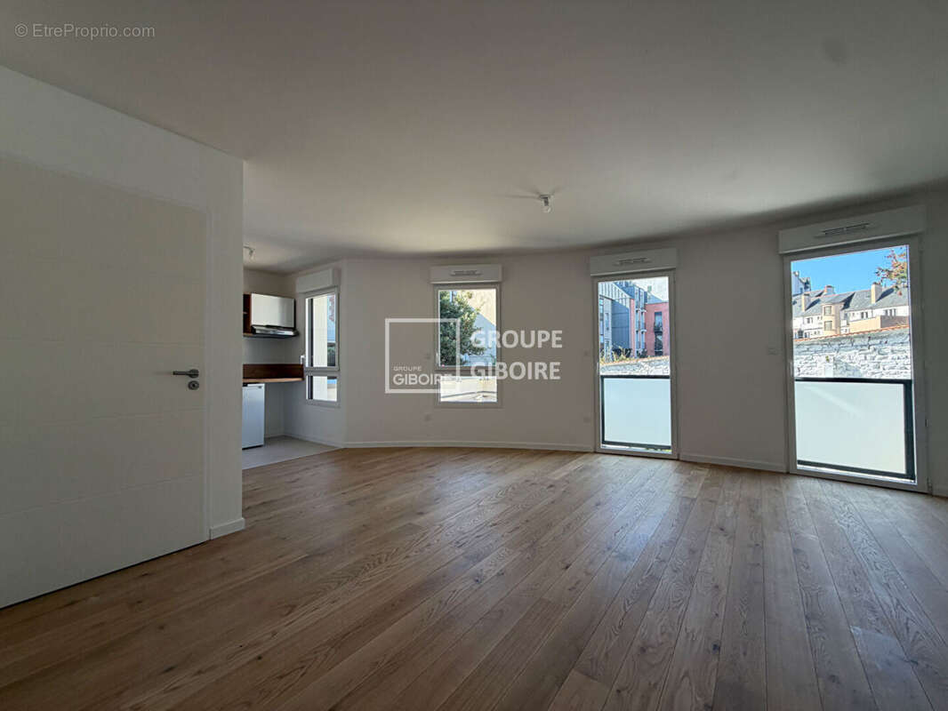 A vendre - groupe giboire - studio - centre ville de rennes - photo 2