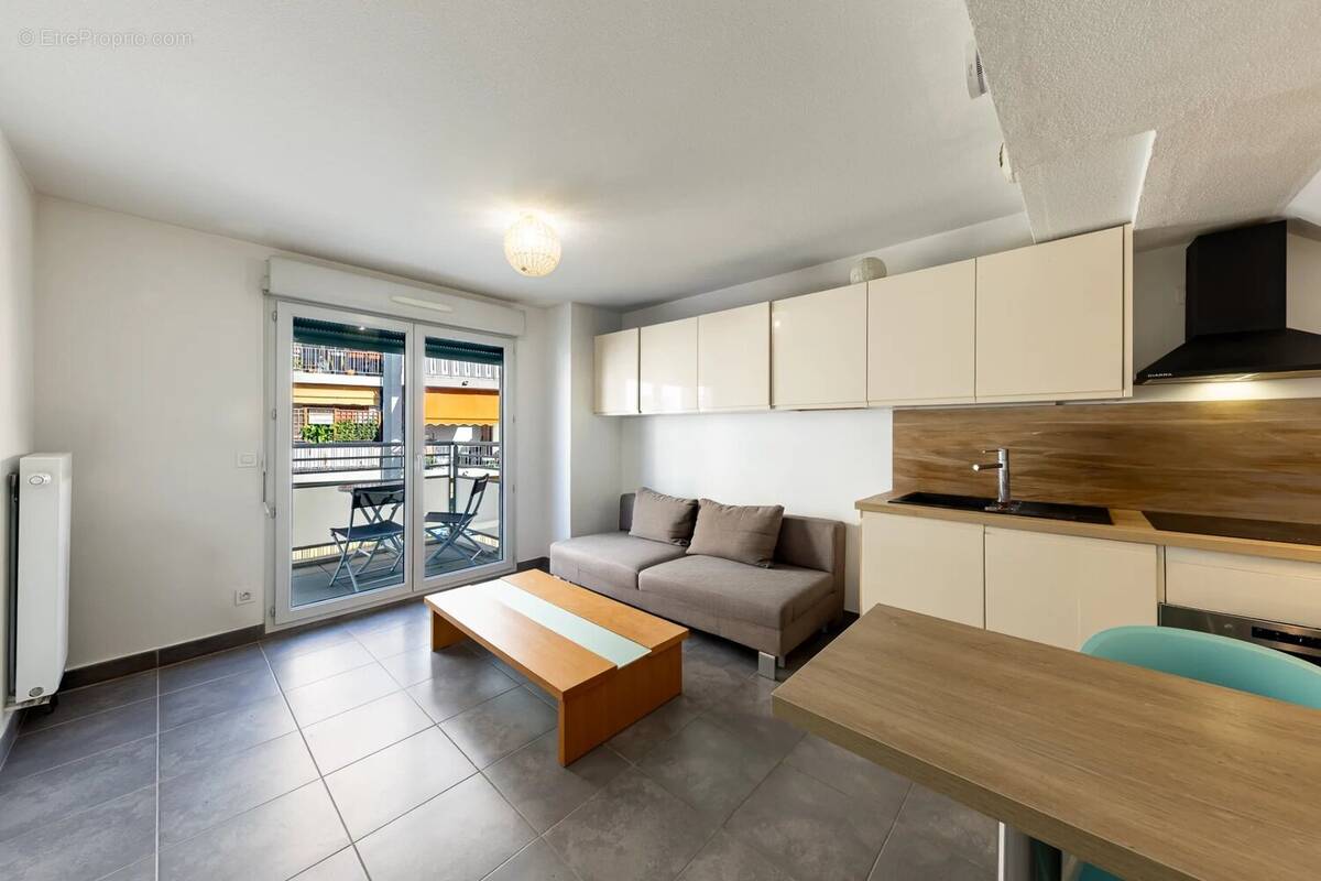 Appartement à NICE
