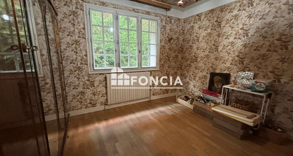 Maison à FRESNAY-SUR-SARTHE