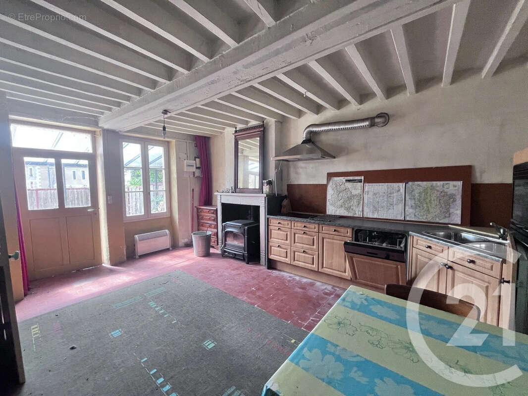 Maison 125 m² à Menestreau  - photo 3