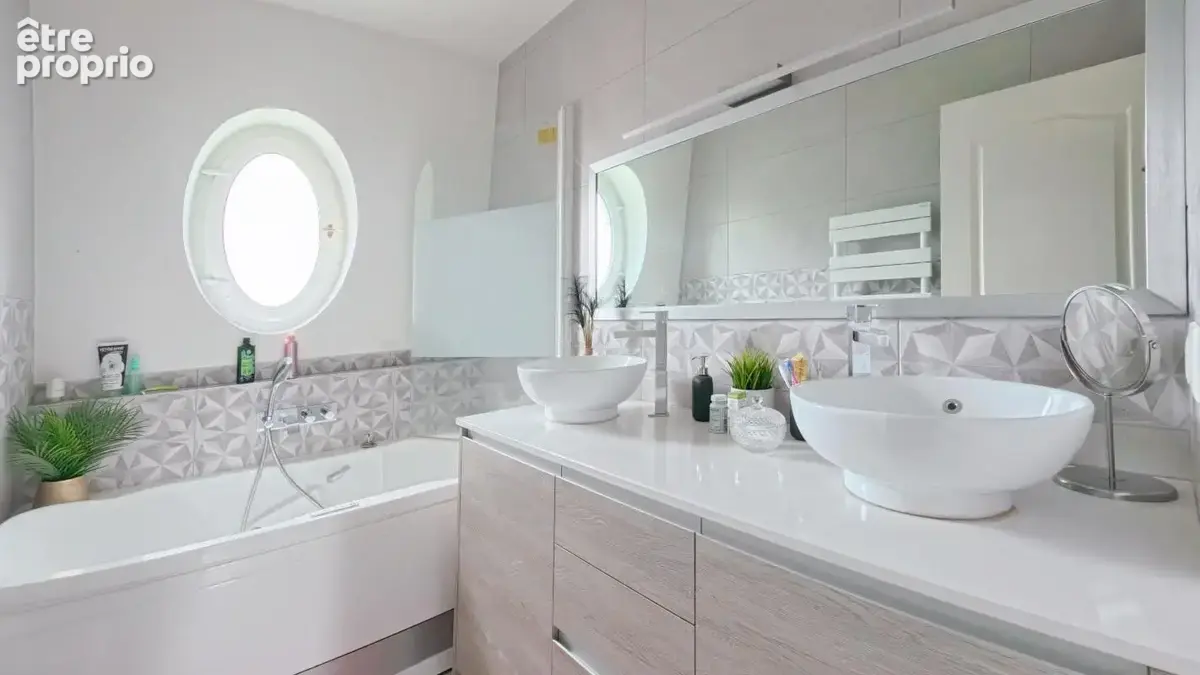 Maison 7 pièces 225 m² à vendre à Chennevieres-Sur-Marne (94430) - photo 14