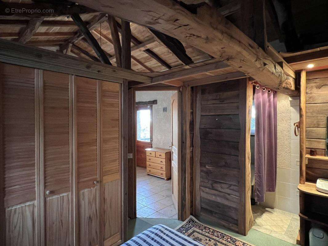 Maison à LENTILLAC-SAINT-BLAISE