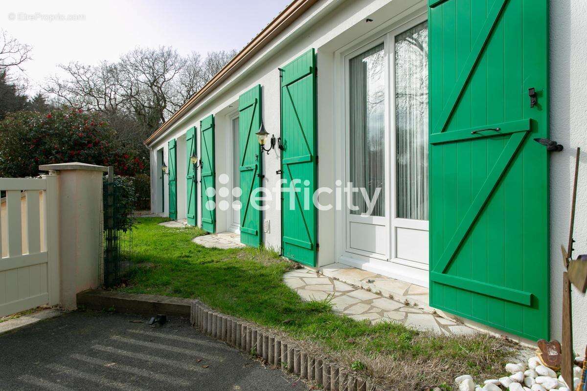 Maison à BOUAYE
