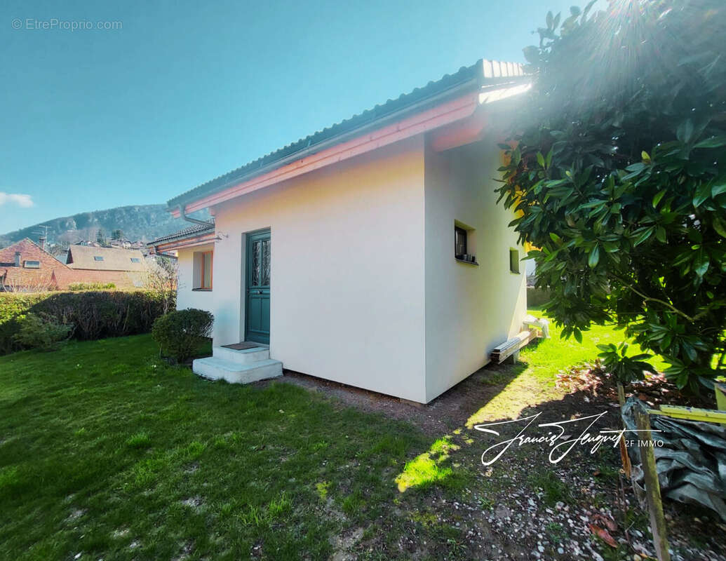 Maison à SAINT-JORIOZ