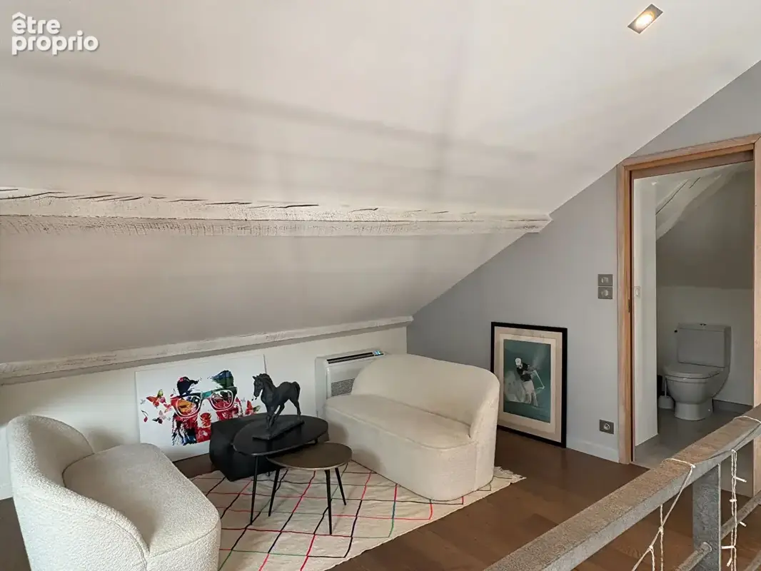 Bourg Bel Air, beau Duplex de 135 m² Carrez (190 m² au sol) - photo 13